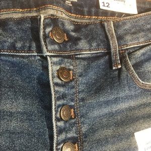 COPY - Old Navy Rockstar button up raw hem 12 R